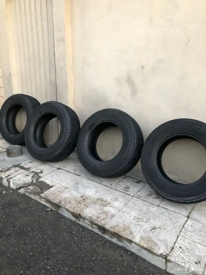 كفرات دنلوب 17 مستعمله 0