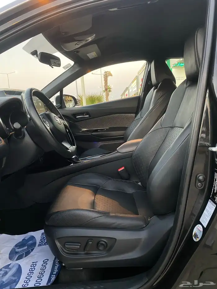 تويوتا سي اتش ار C-HR هايبرد 14