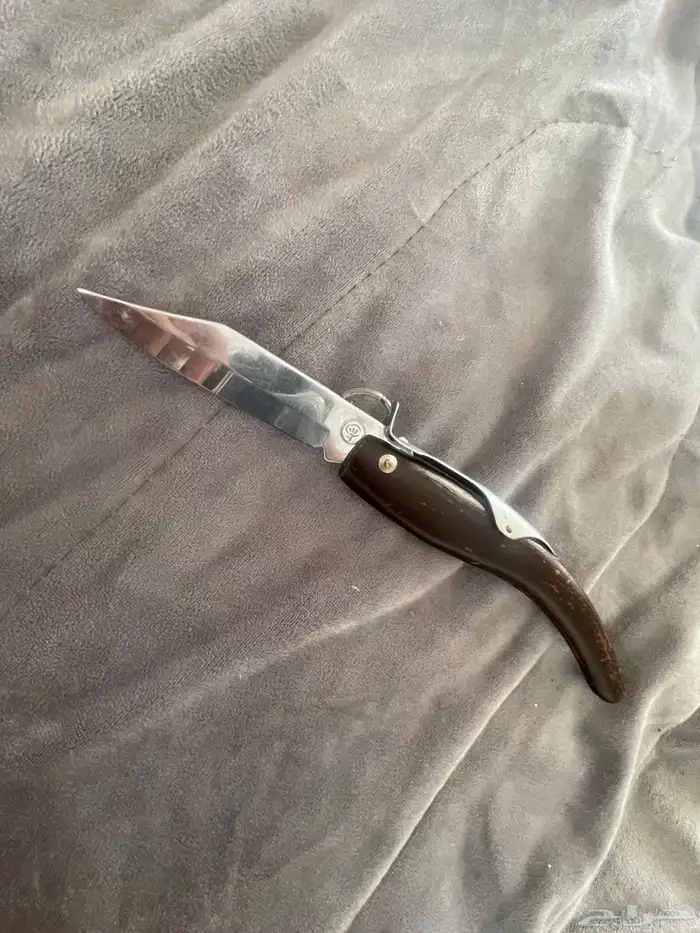 سكين رداد حاده نضيفه للبيع 5