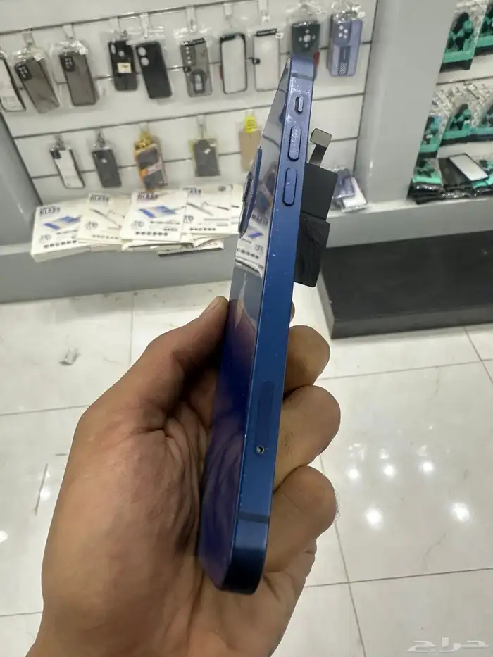 للبيع ايفون 12 عادي قطع غيار اصليه 1