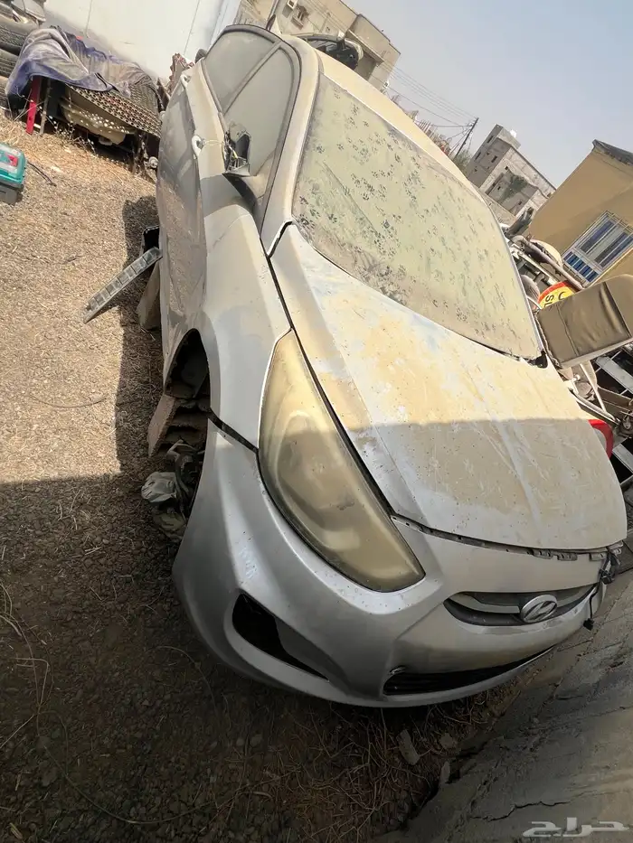 اشتري السيارات العطلانه والتالفه و المصدوم 0