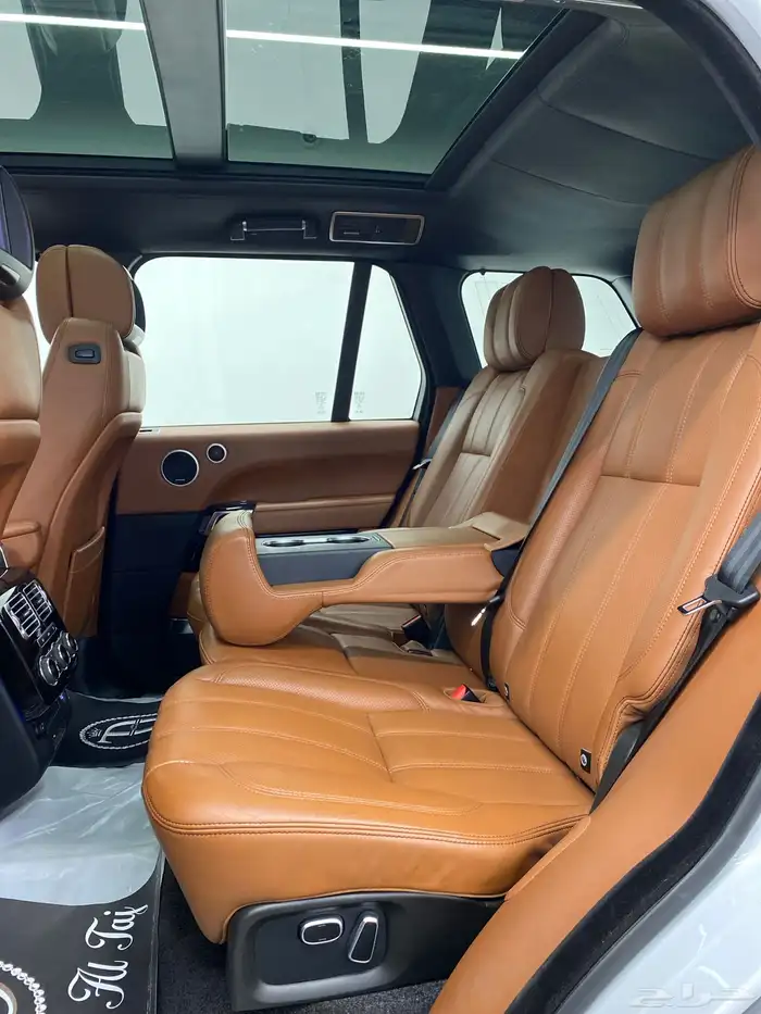 رنج روفر اوتوبيوقرافي 11