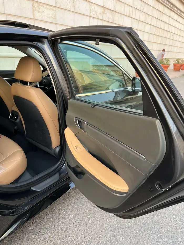 للبيع سوناتا 2020 سمارت بلس شبه الجديده 66