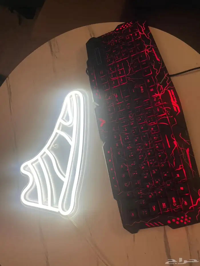 لمبه ديكور وكيبورد كمبيوتر 0