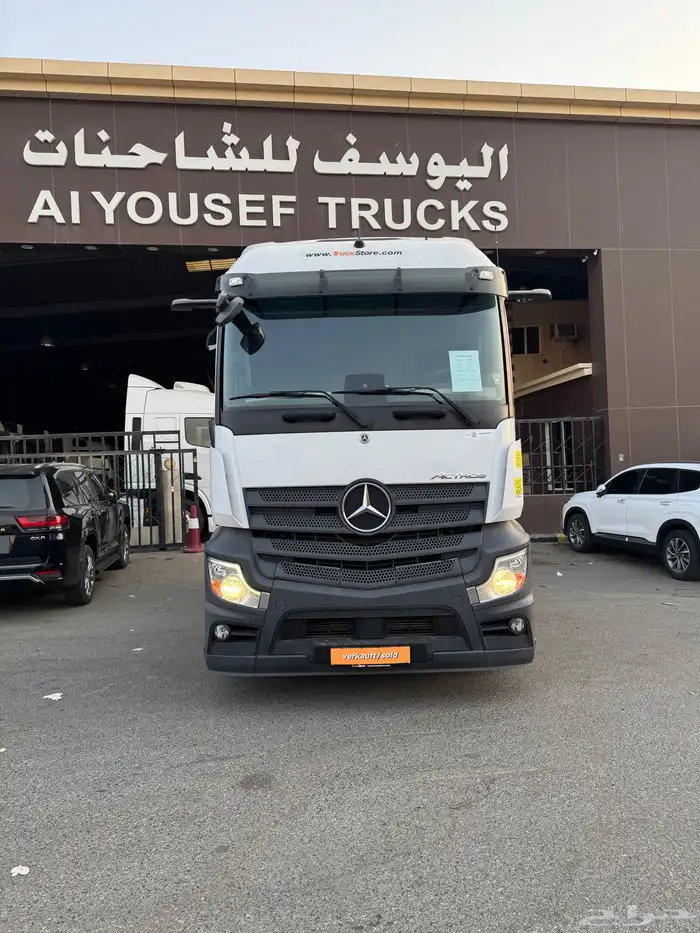 للبيع شاحنة مرسيدس 1842 موديل 2021 الماني 0