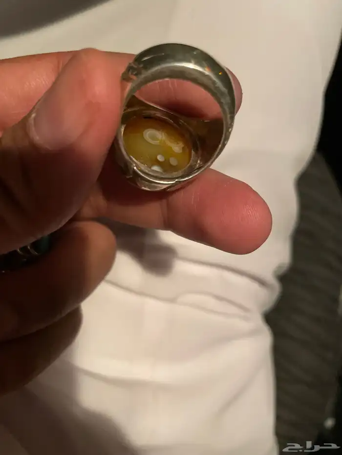 الأول فيروز والثاني حجر غريب الثالث الأحمر والوبال اثيوبي 5