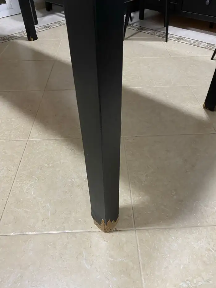 طاولة طعام للبيع (على السوم) 2