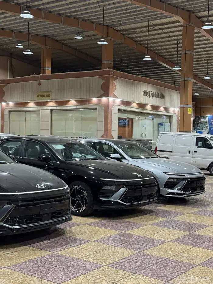 متوفر جميع موصفات هيونداي السوناتا فليت - سمارت - كفورت 3