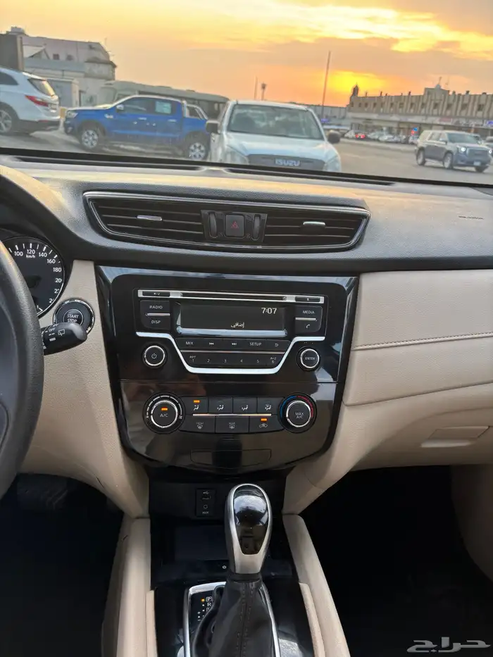 اكس تريل 2021 11