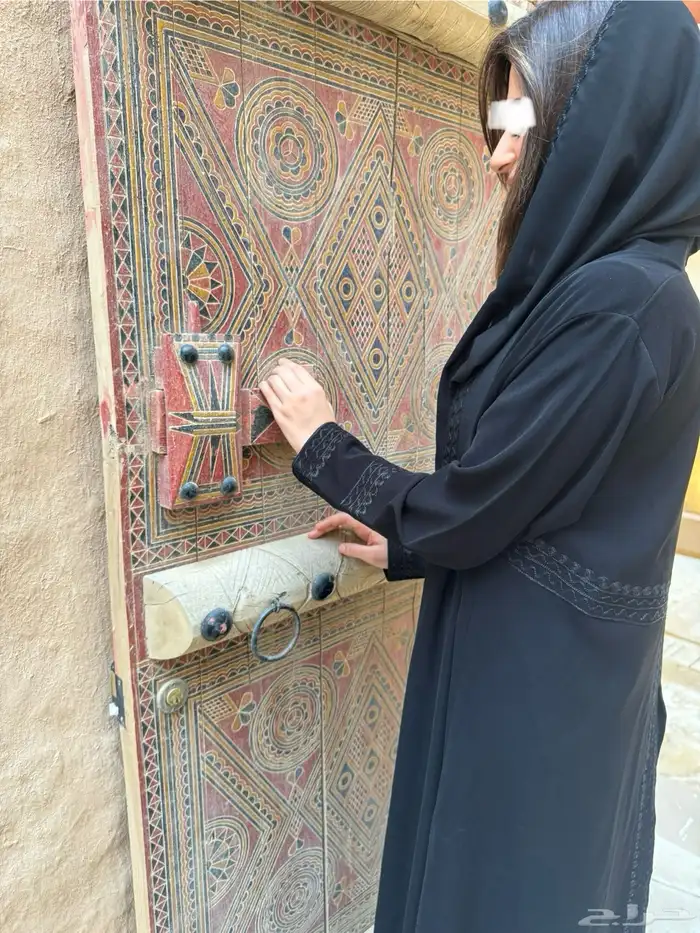 عبايه بتطريز جنوبي 1