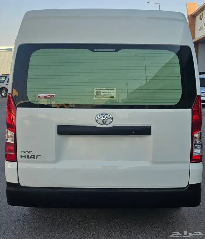 تويوتا باص فان ثلاجة 2022 للبيع 5