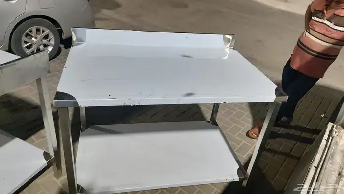 معدات مطاعم وطاولات ستيل 3