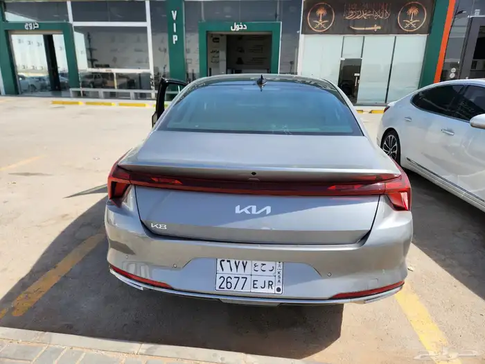 كيا K8 2022 فل الفل سعودي لون تيتانيوم V6 2