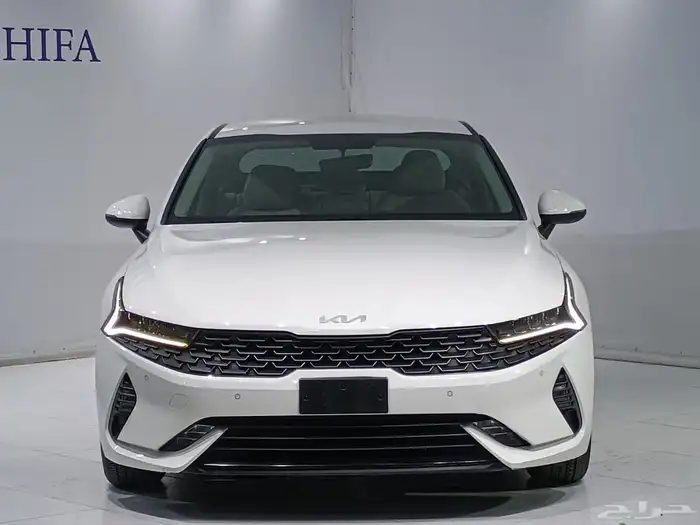 كيا K5 2022 استاندر 2.5 4