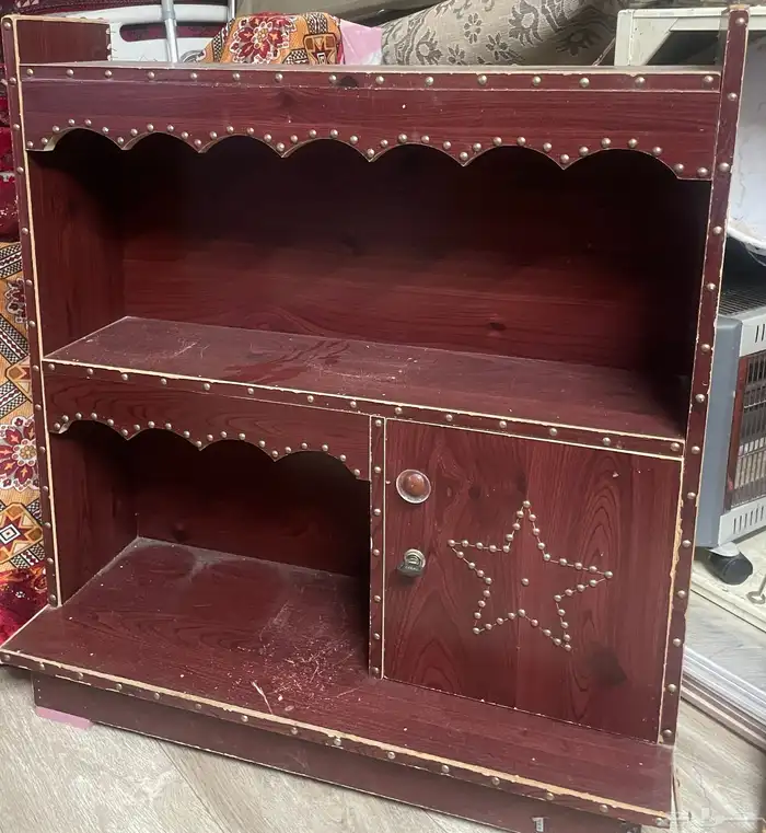 دولاب خشب لدلال طاوله بلازما جديده 2