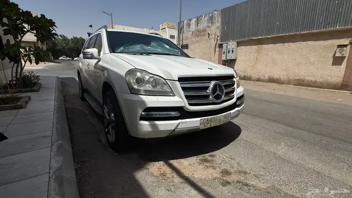 الرياض العزيزية 0