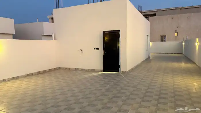 للبيع فيلا فاخرة حي الوفاء جدة 13