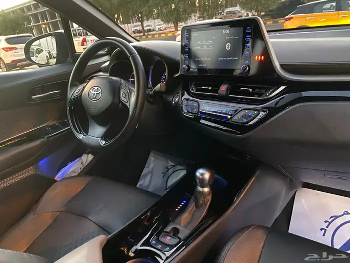 تويوتا سي اتش ار C-HR هايبرد 29