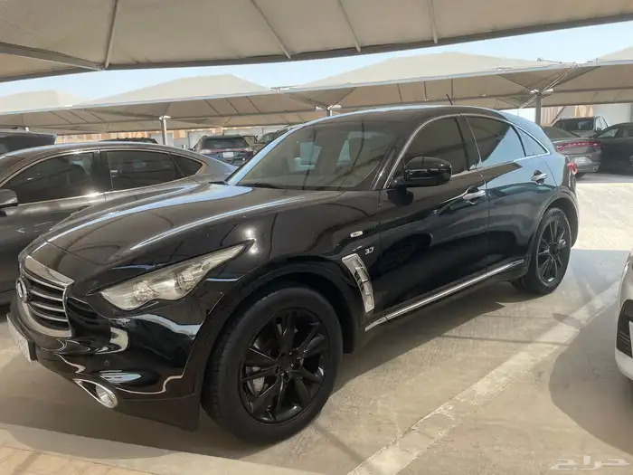 انفنتي Qx70 موديل 2016 1