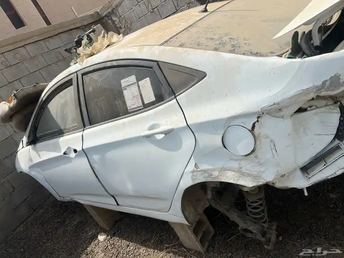 اشتري السيارات العطلانه والتالفه و المصدوم 1