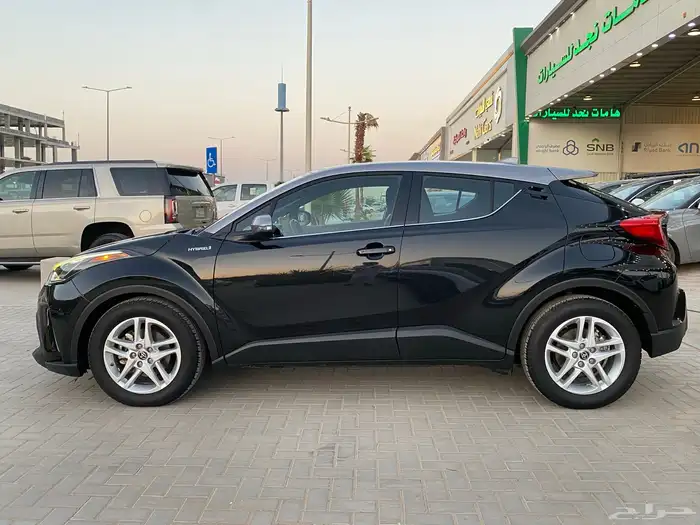 تويوتا سي اتش ار C-HR هايبرد 5