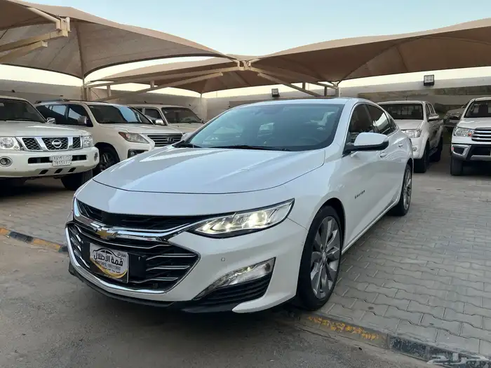 ماليبو 2020فل كامل سقف بانوراما ممشى 90.000 لدى قمة الاطلال 32