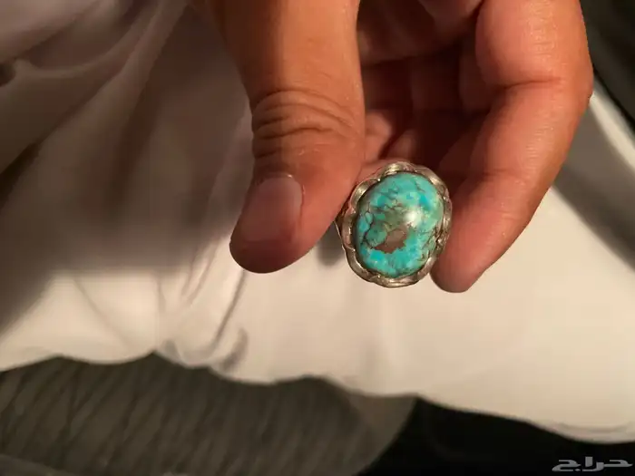 الأول فيروز والثاني حجر غريب الثالث الأحمر والوبال اثيوبي 0