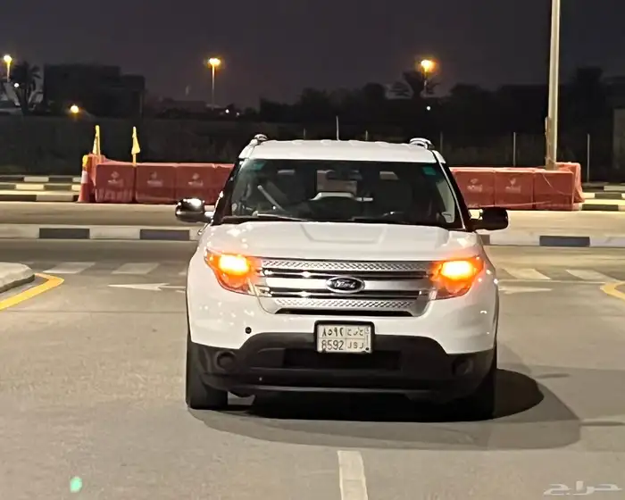 فورد اكسبلورر 2014 ( قمه بالنظافه ) 1