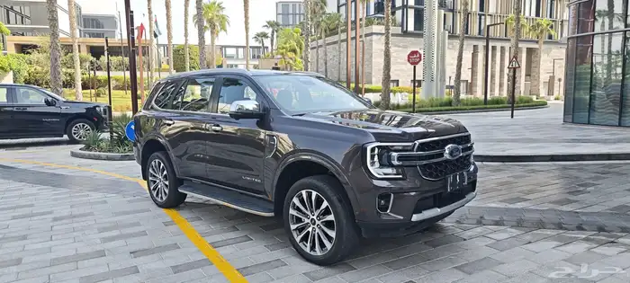فورد إيفرست ليمتد 2024 خليجي تحت الضمان موجودة بدبي 1