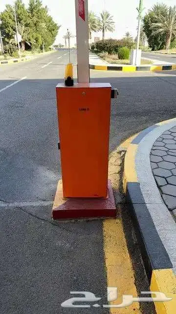 بوابةمواقف السيارات 1