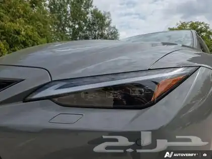 2025 Lexus IS 500   F SPORT PERFORMANCE 9