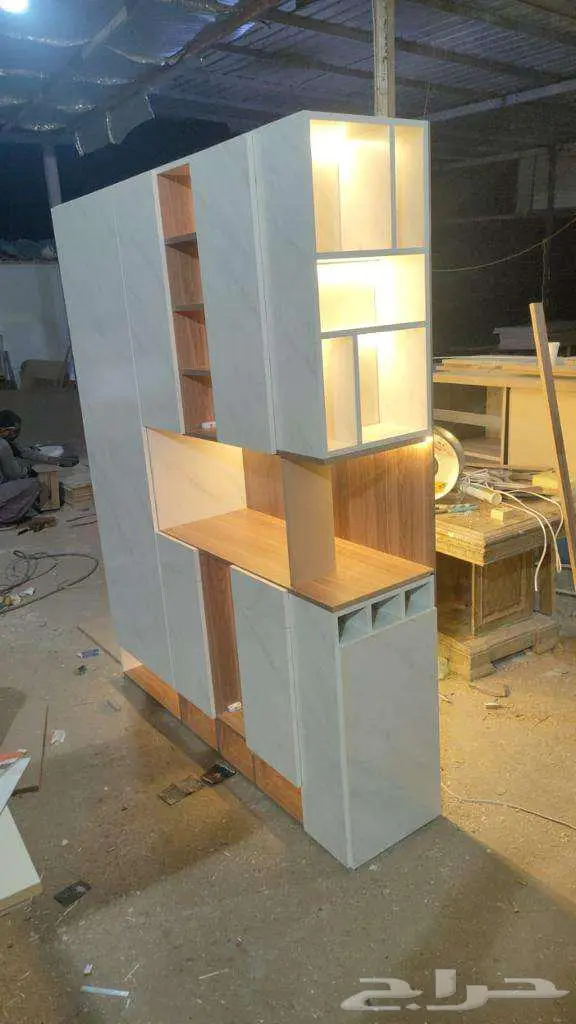 تفصيل وتصميم جميع أعمال الخشب والديكورات الحديثة وصيانة 28