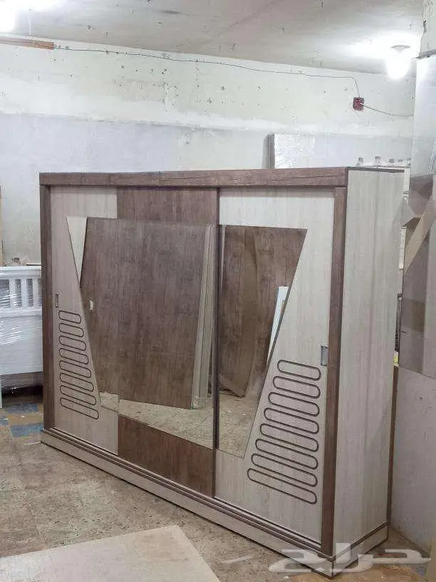 تفصيل وتصميم جميع أعمال الخشب والديكورات الحديثة وصيانة 29