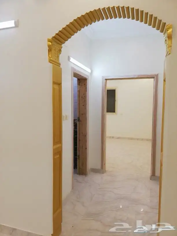 عمارة دور للبيع في مخطط شبرقة القديم 11