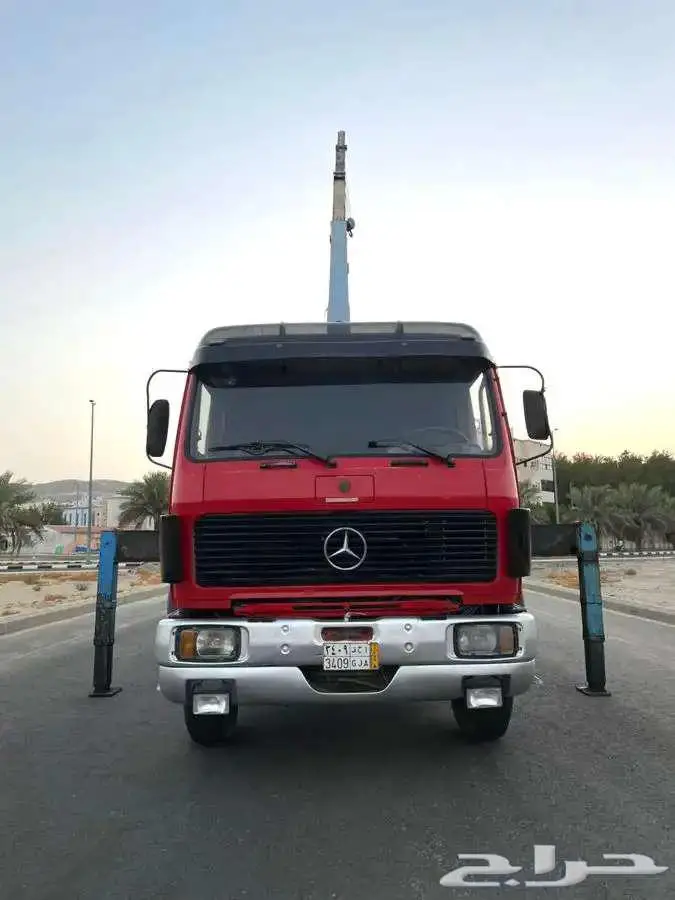 مرسيدس ال بي موديل 1988 طراز 1935 مجهز بونش BOOM TRUCK 31