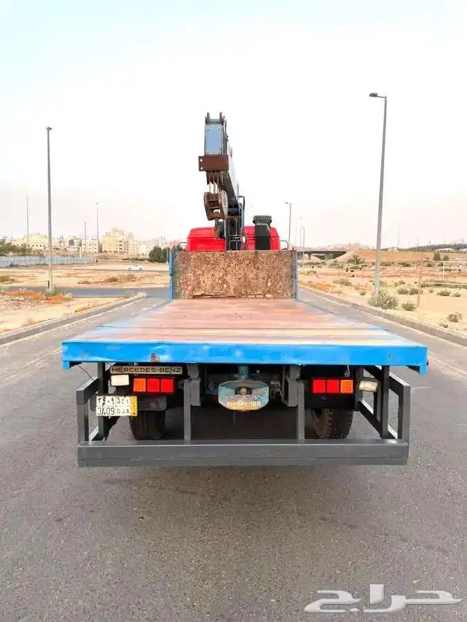 مرسيدس ال بي موديل 1988 طراز 1935 مجهز بونش BOOM TRUCK 32