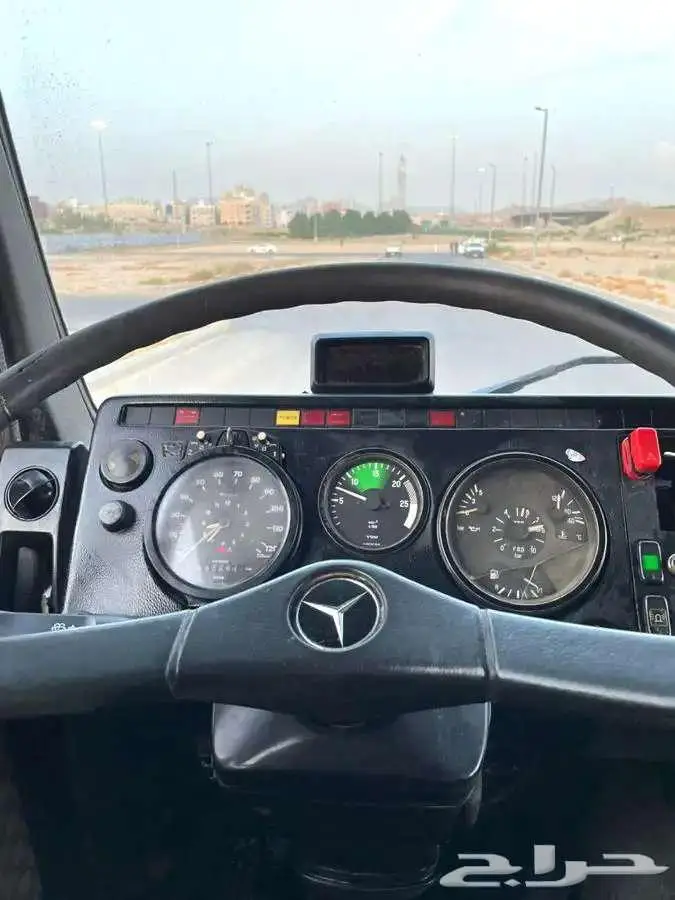مرسيدس ال بي موديل 1988 طراز 1935 مجهز بونش BOOM TRUCK 28