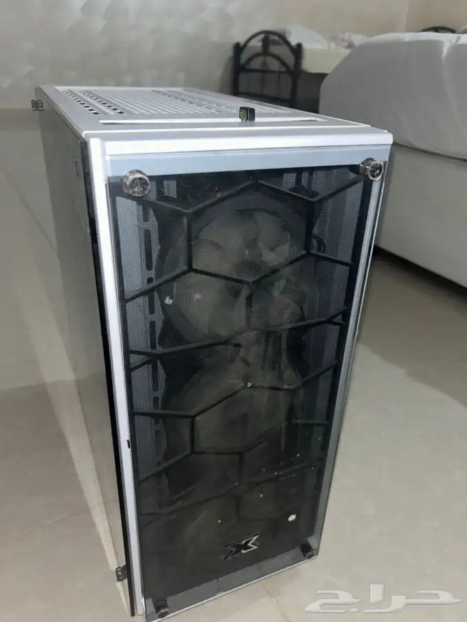 بي سي الموصفات كرت 980معالج i3. 8رام البي سي بحاله جيده 1