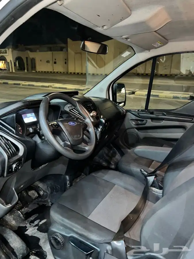 باص بضاعه فورد موديل 2019 5