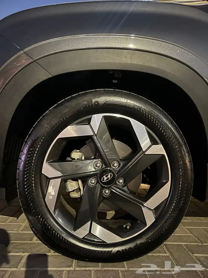 مخزن جيب هونداي كريتا نص فل 2024 الناغي 6 الاف كم فقط 93