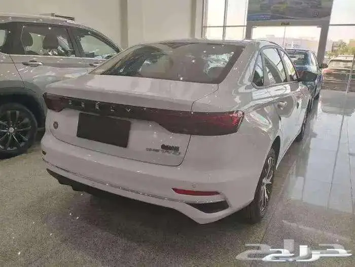 جيلي امجراند 2025 ستاندر ((اقل قسط)) 2