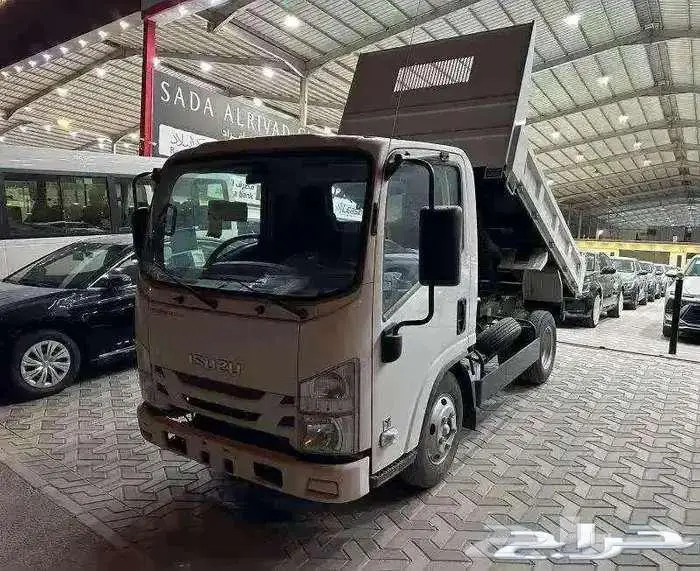 ايسوزو 2025 قلاب 3 طن ديزل كاش وتقسيط 3