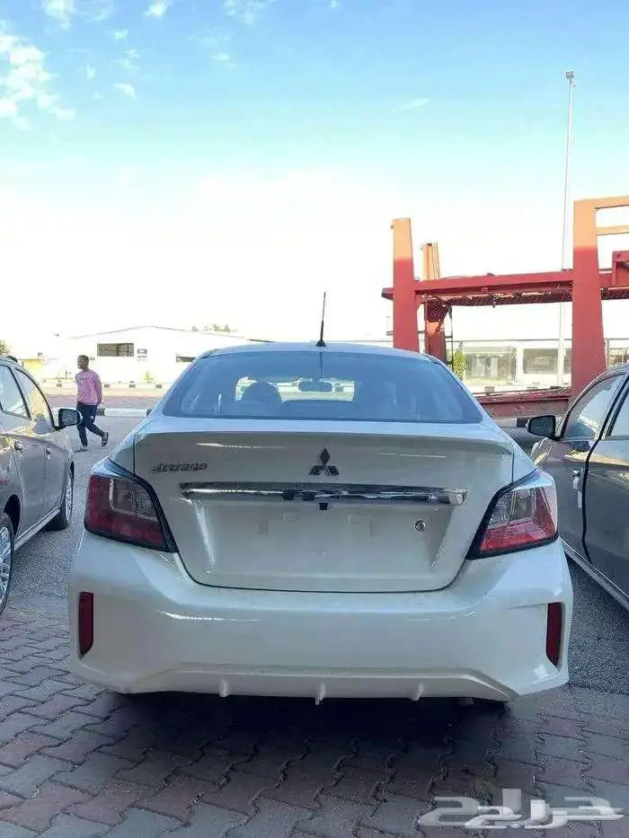 ميتسوبيشي اتراج 2024 فل كامل كاش و اقساط 4