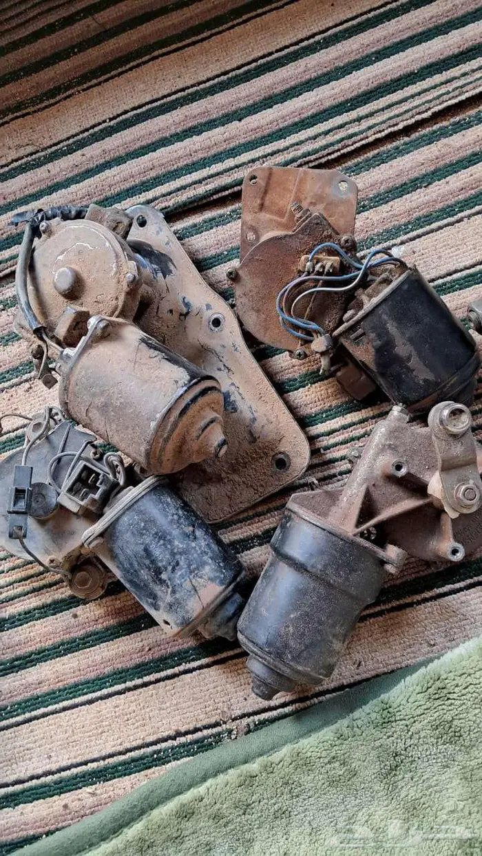 للبيع قطع هلكس تشليح من مديل 84 إلى 88 47