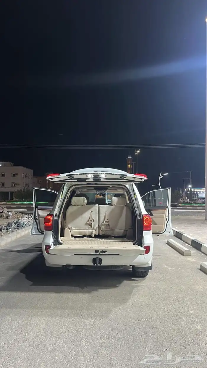لاندكروزر 2