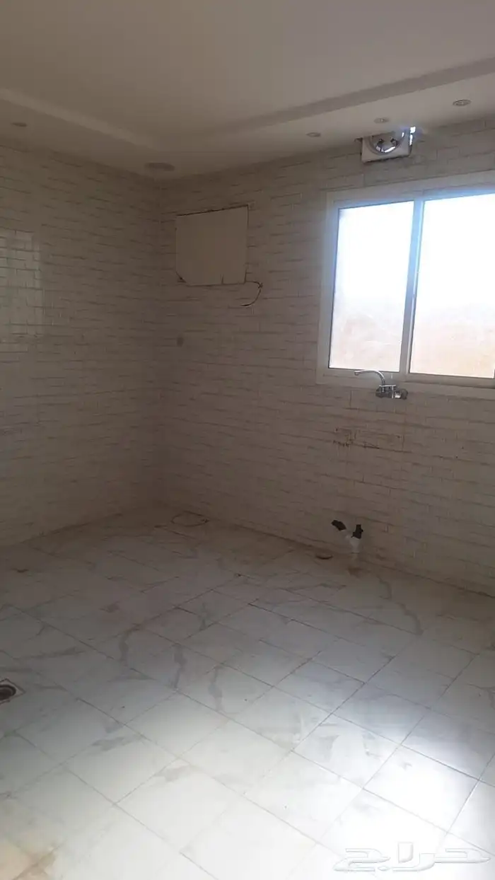 شقه مدخل مستقل 2200 1