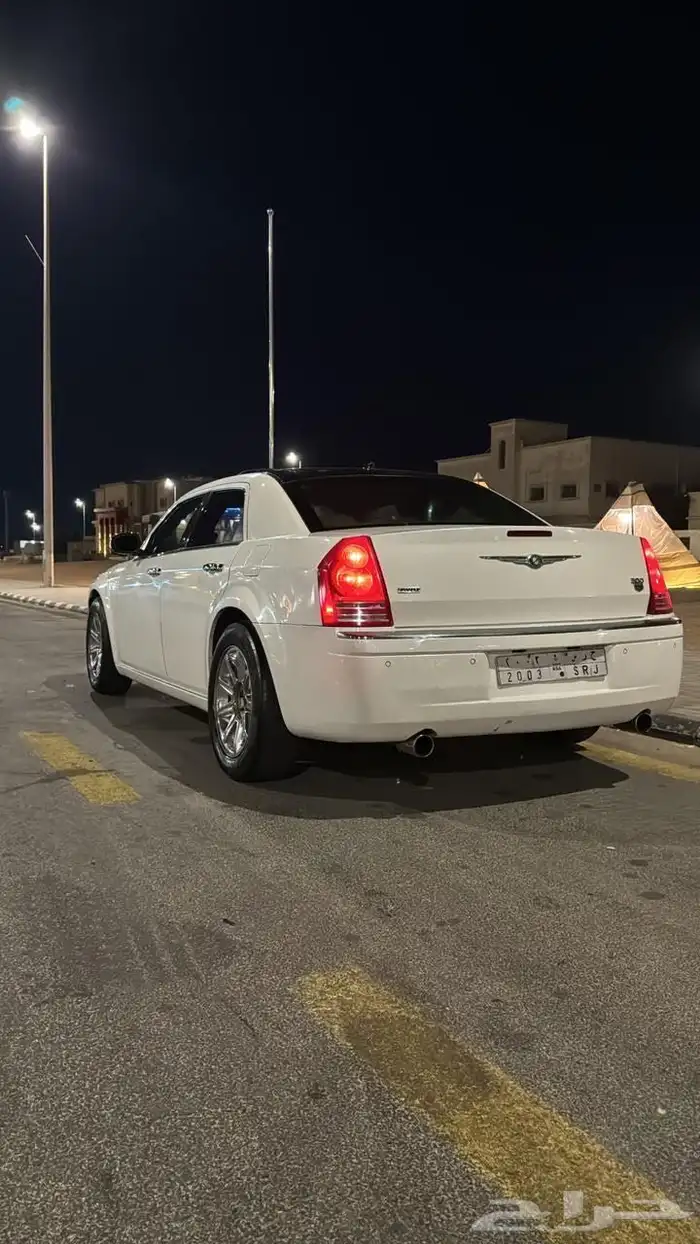 اعرض لكم سيارتي كلايسلر2008 فل كامل 4