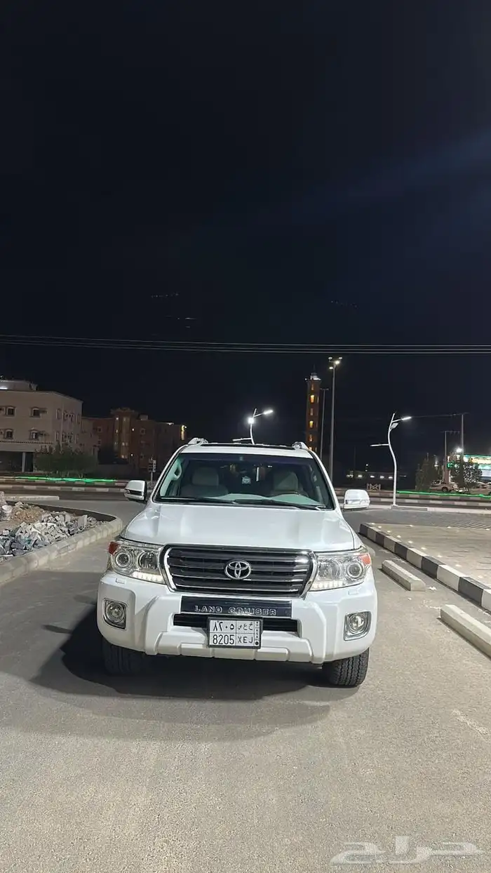 لاندكروزر 9