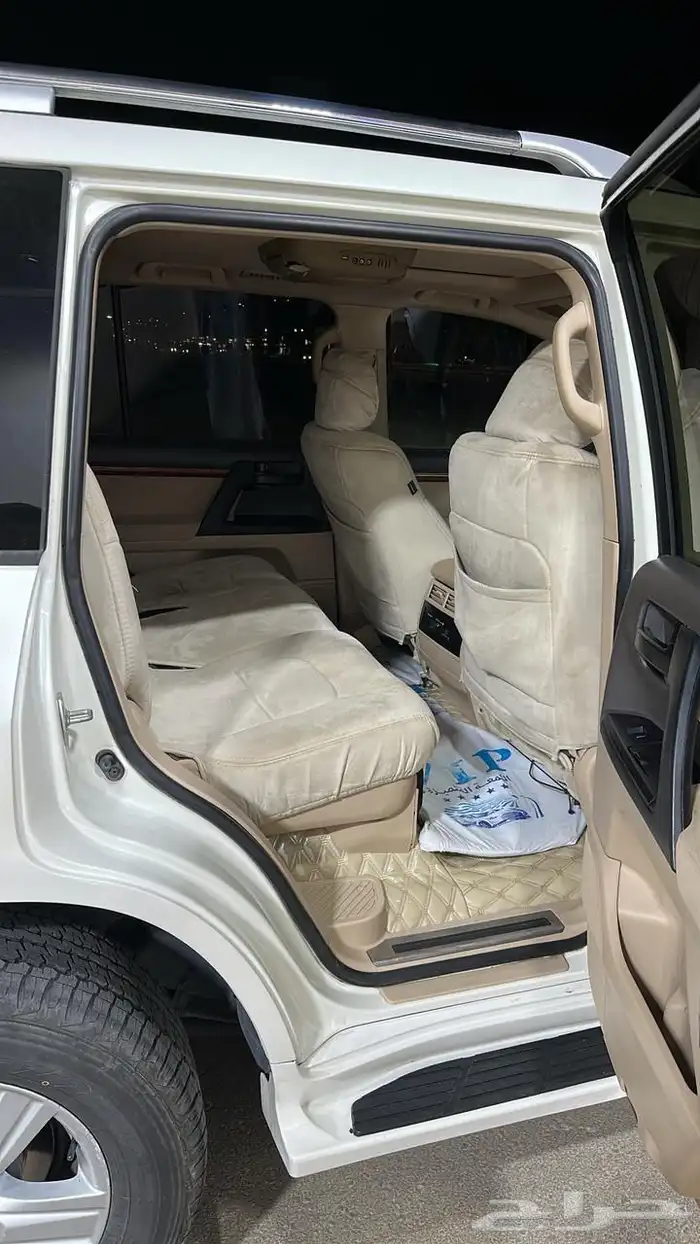 لاندكروزر 4