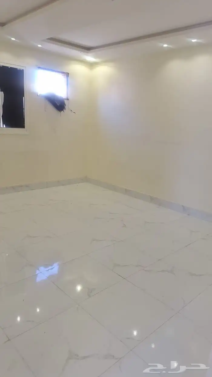 شقه مدخل مستقل 2200 3